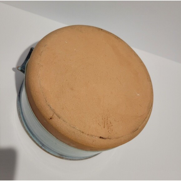 Handmade Studio Art Pottery Bowl with Handles Blue Swirl Glaze Artist Signed - Picture 6 of 9